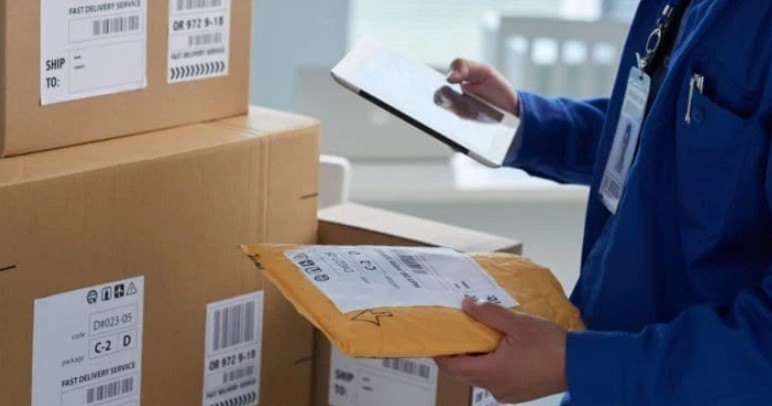 Chuẩn bị gì trước khi shipper lấy hàng